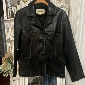 Eddie Bauer Vintage Women's Oversized Black Leather Jacket - small